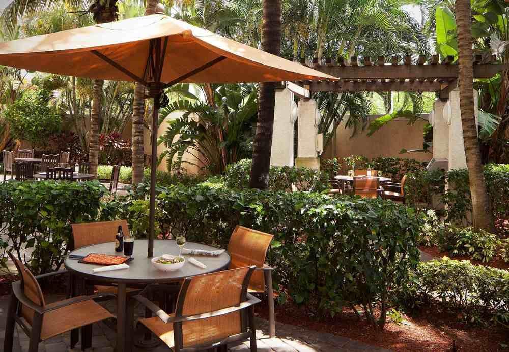 Courtyard By Marriott Fort Lauderdale Airport & Cruise Port Dania Beach Exterior foto