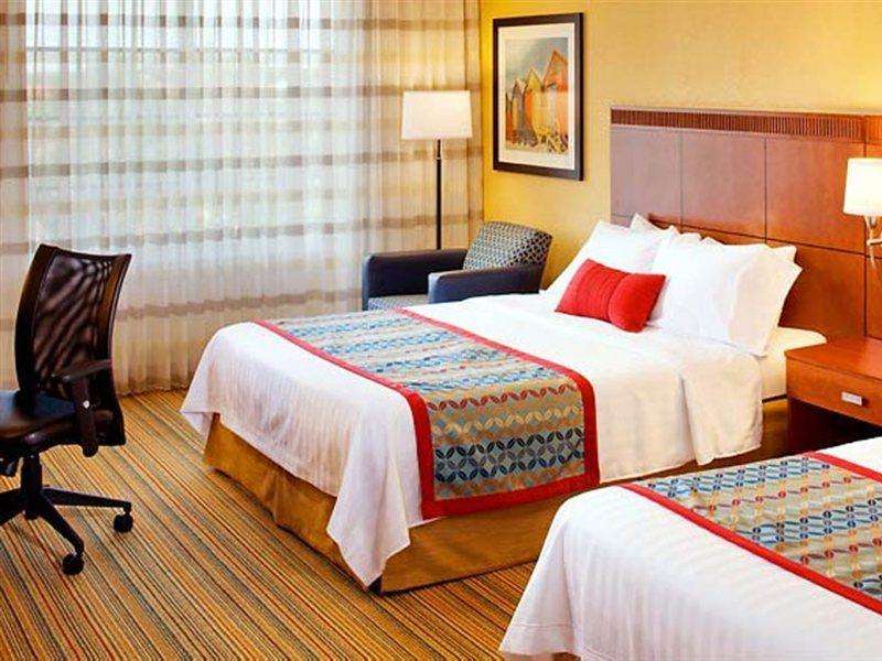 Courtyard By Marriott Fort Lauderdale Airport & Cruise Port Dania Beach Exterior foto